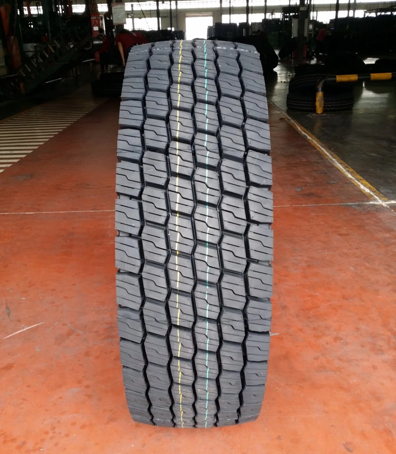 DOT/ECE/GCC/EAC Reifen Copartner Haida Tubeless Reifen für LKW-Rad 295/80r22.5 385/65r22.5 315/80r22.5 315/70r22.5 11r22.5 12.00r20 Semi-Truck-Reifen