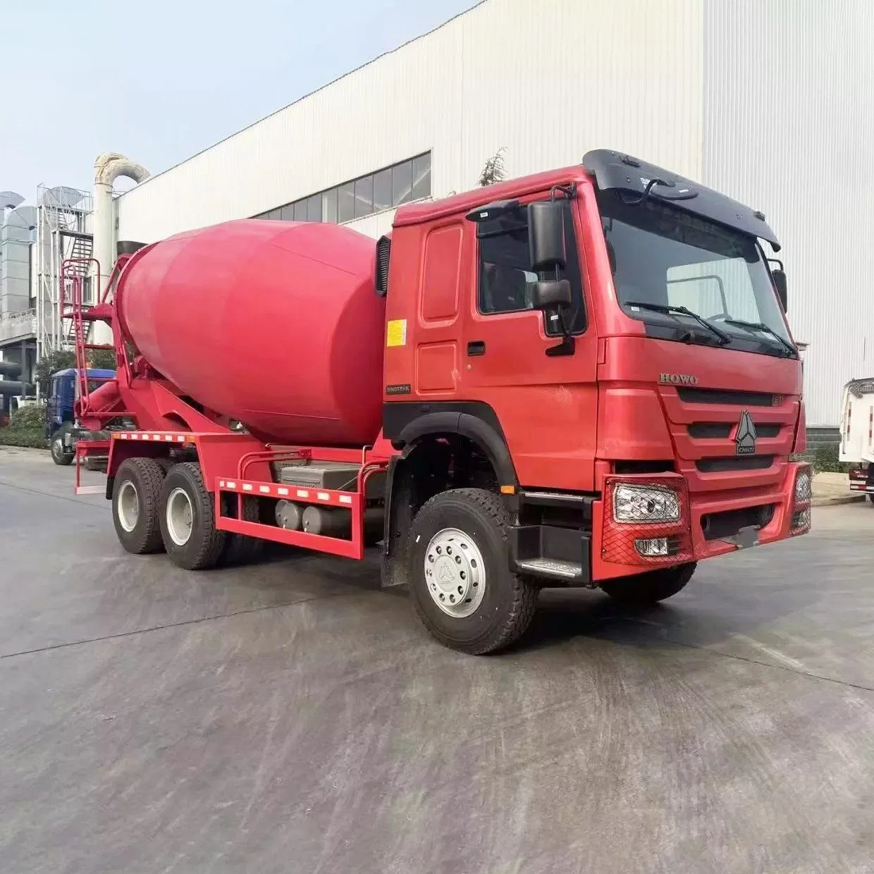 Sinotruk HOWO Cement Concrete Mixer Truck Fome Zzs257gjbn4m 1W