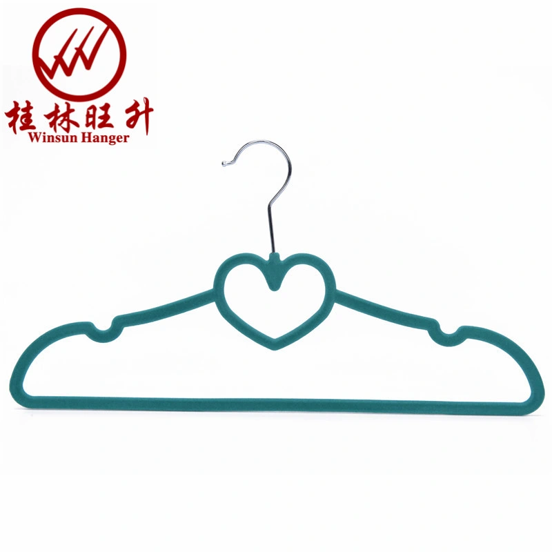 Wholesale/Supplier Heart-Shaped Velvet Clothes Hanger for Display