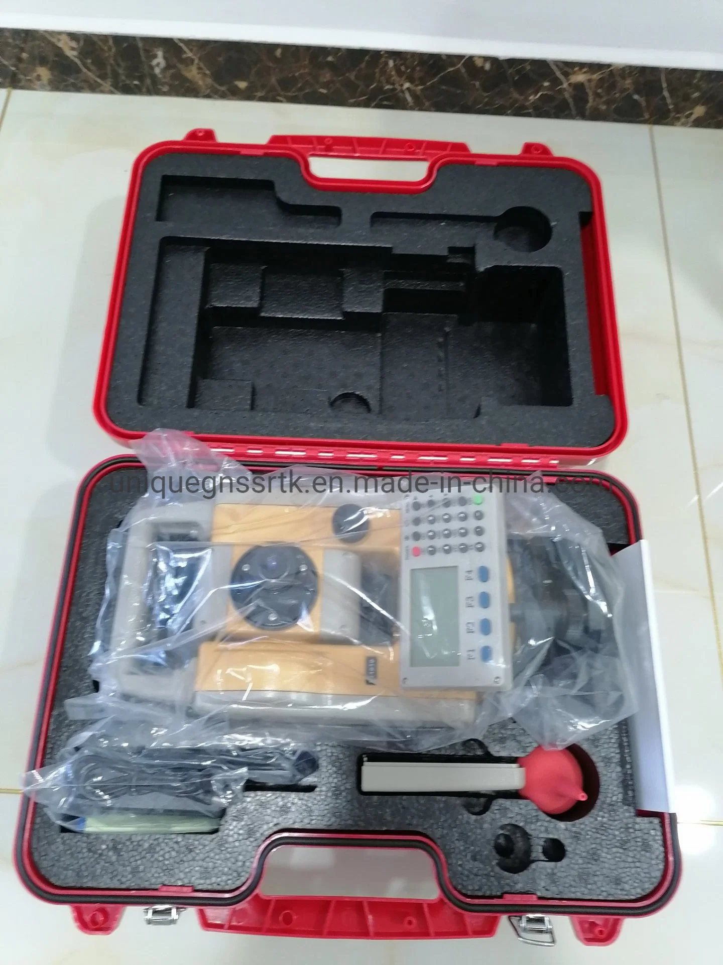 New Style 400m Prismless Range Total Station Dtm624r