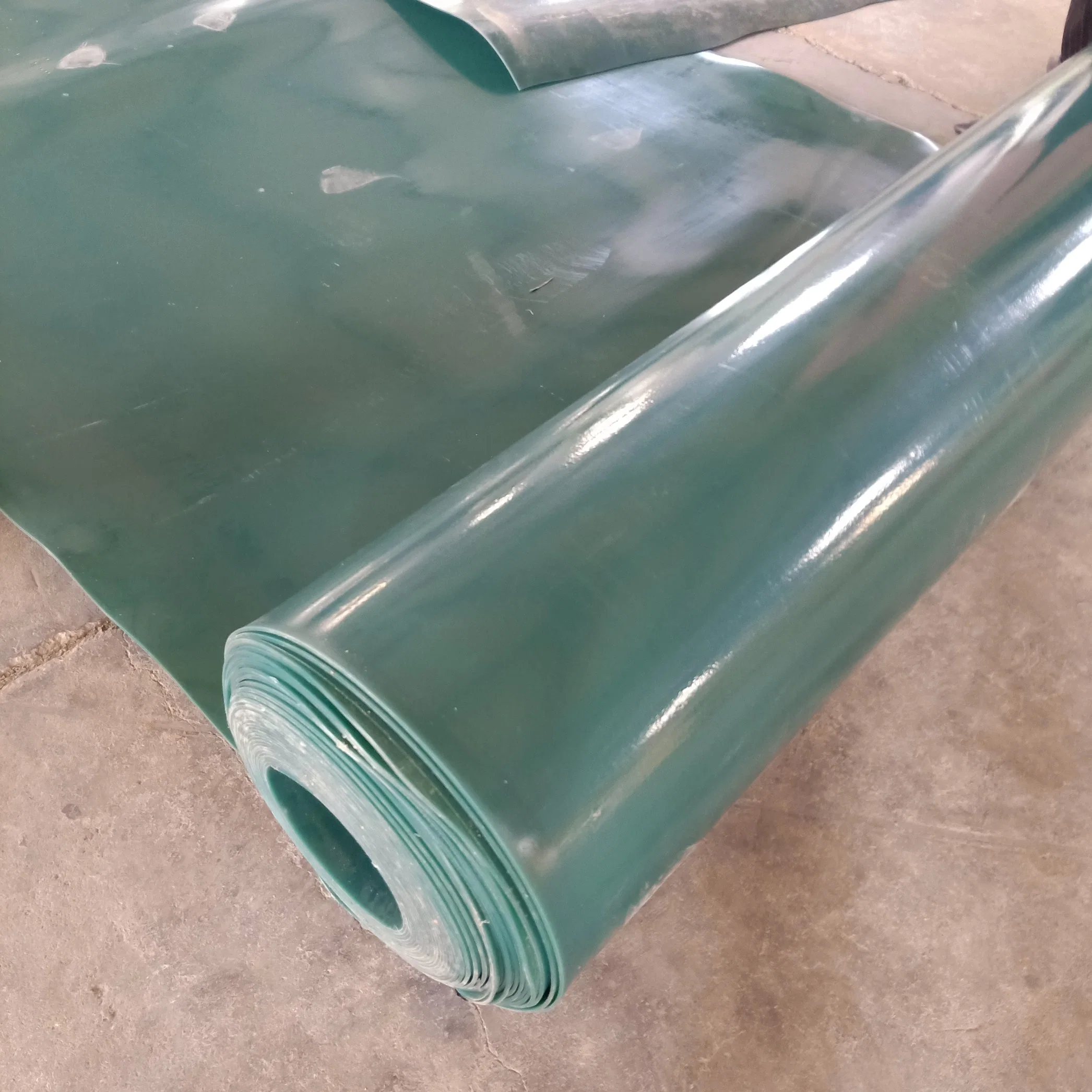 CE 1.5mm GM 13 HDPE Geomembrane for Landfill Pond in The Philippines