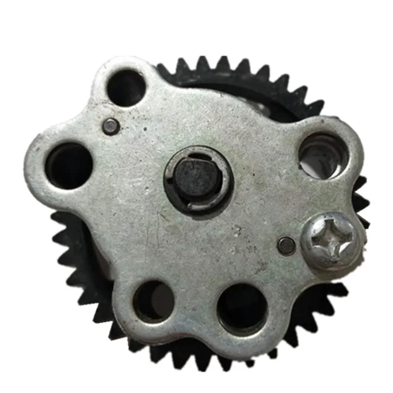 Milk White Oil Pump Pinion for Bajaj Spare Parts