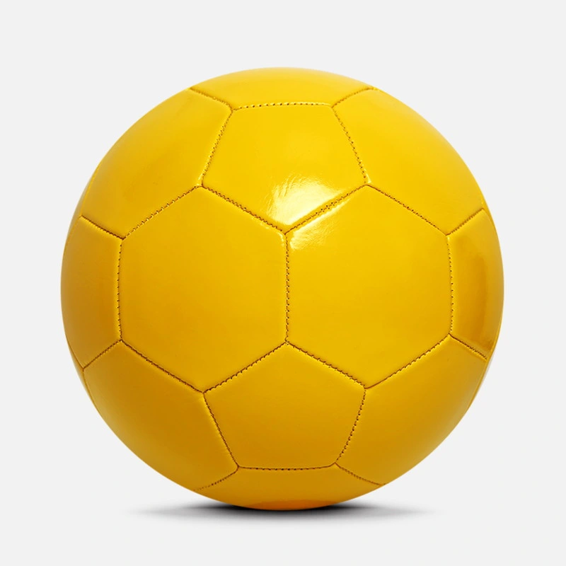 Pelota de fútbol promocional de PVC amarillo, económica.