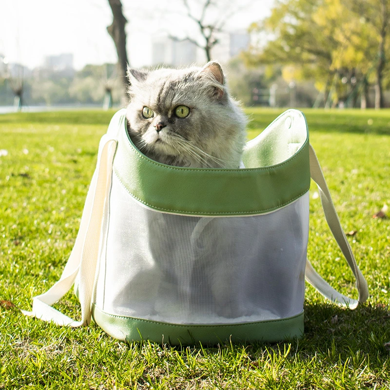 Sac à bandoulière portable pour sortir avec un transporteur pour chat chien.