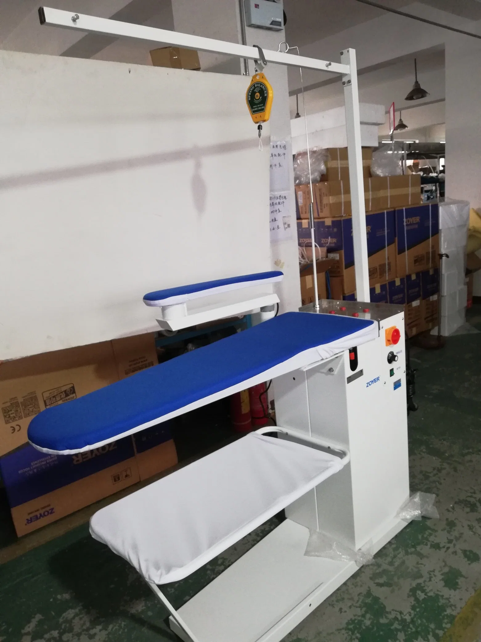 Zy-Tdz-Q3 Zoyer U Shape Vacuum Ironing Table for Garment