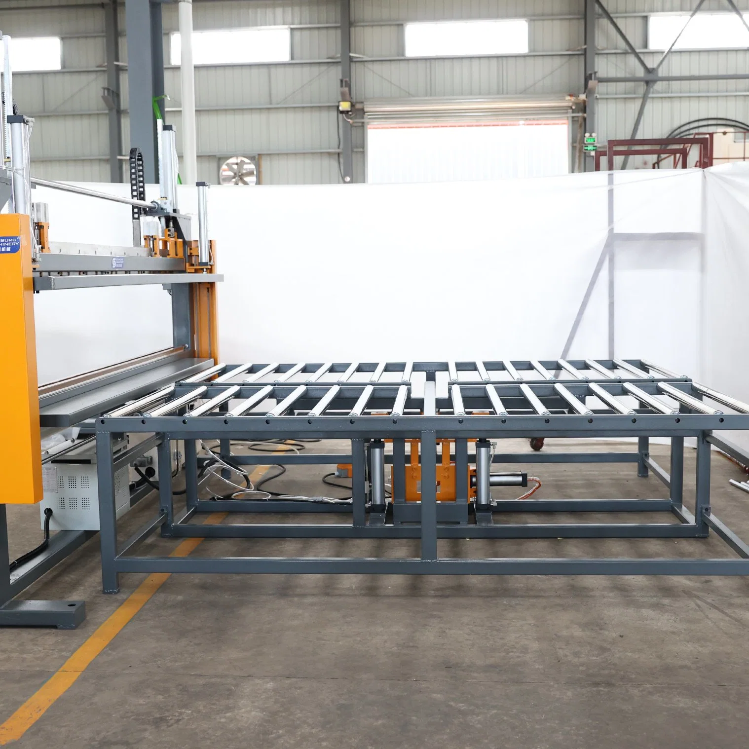 Xmp-2200 Semi-Autometic Mattress Film Packing Machine