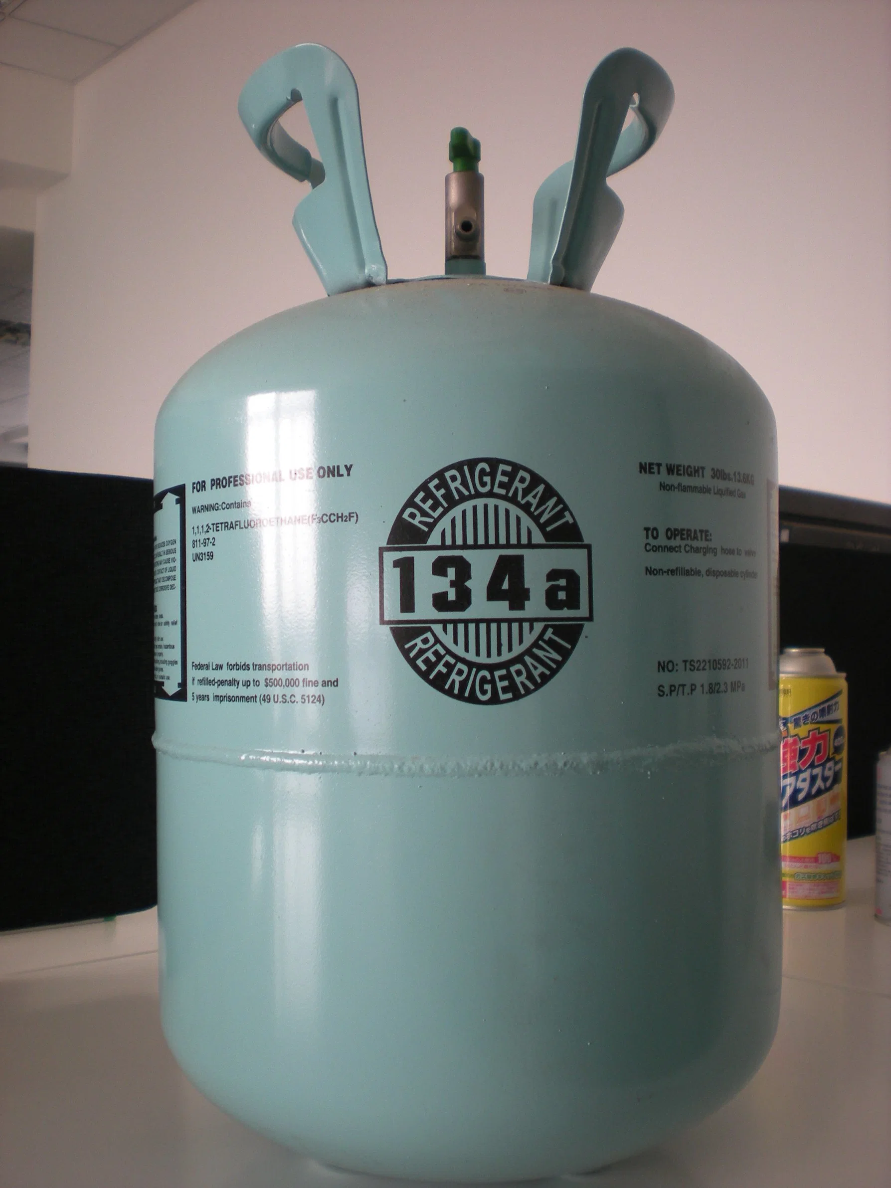 13.6kg 100% Purity R-134A&R134A Automobile Air-Conditioning Refrigerant Gas