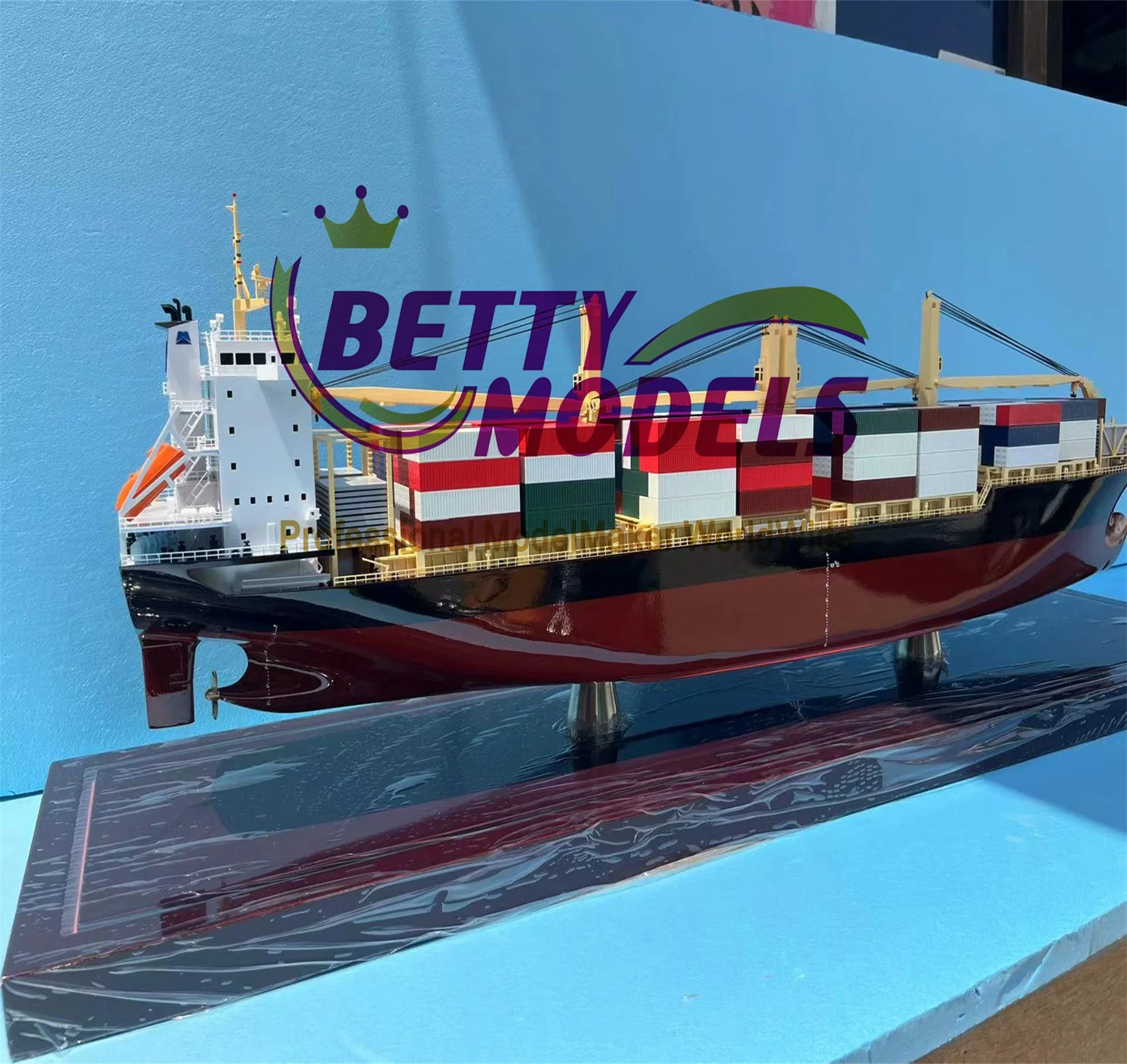 Customized 3D Physical Cargo Ship Model with Scale and Colour