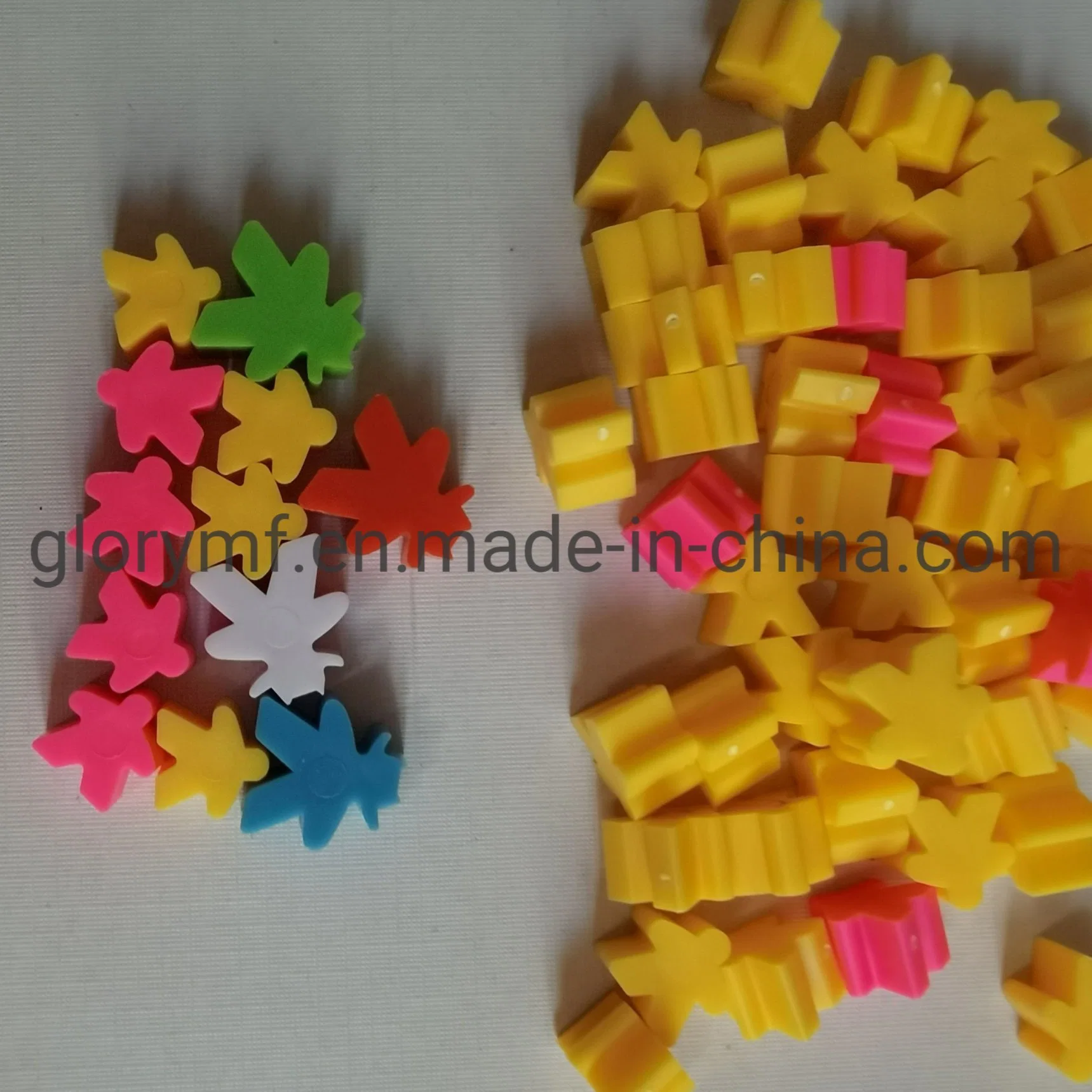 China Suppliers Colorful Plastic Meeples for Board Game Card Game