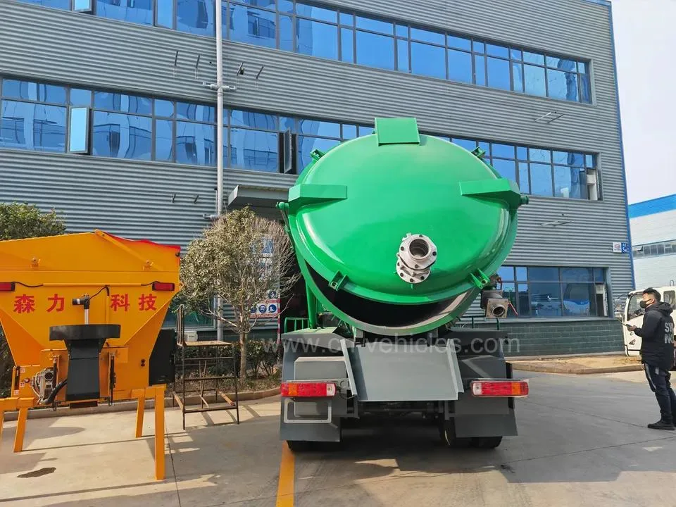 Sinotruck HOWO 16000L City Cleaning Sewage Fecal Vacuum Suction Truck