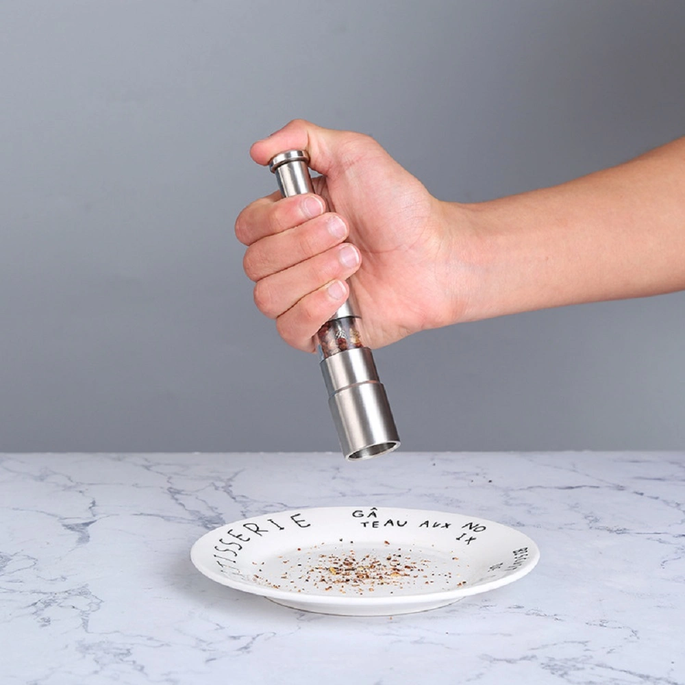 One Hand Mill Manual Press Bottle Pepper Mill Grinding Stainless Steel Refillable Spice Grinder Mill for Salt Pepper and Seasoning Wbb18192