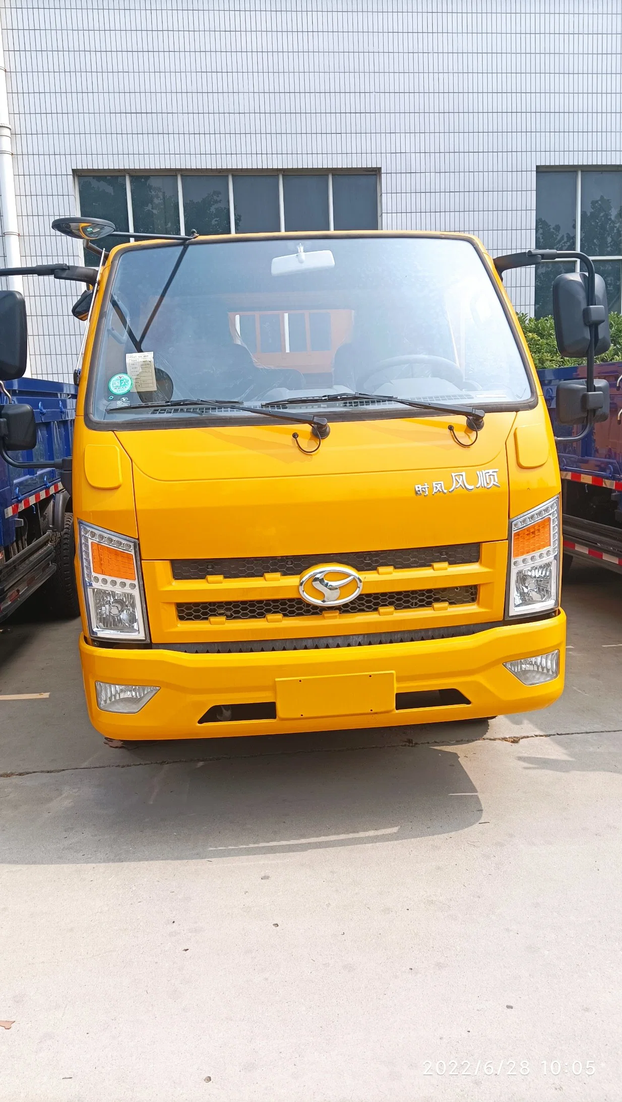 4*2 Light Duty Tipper/Dropside/Dumping/Dumper Truck