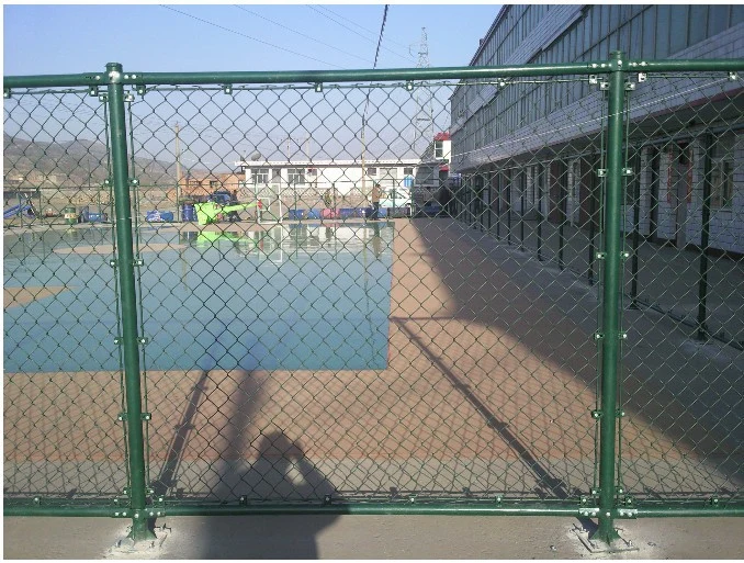 Diamond Wire Mesh Used in Playground and Basketball Court