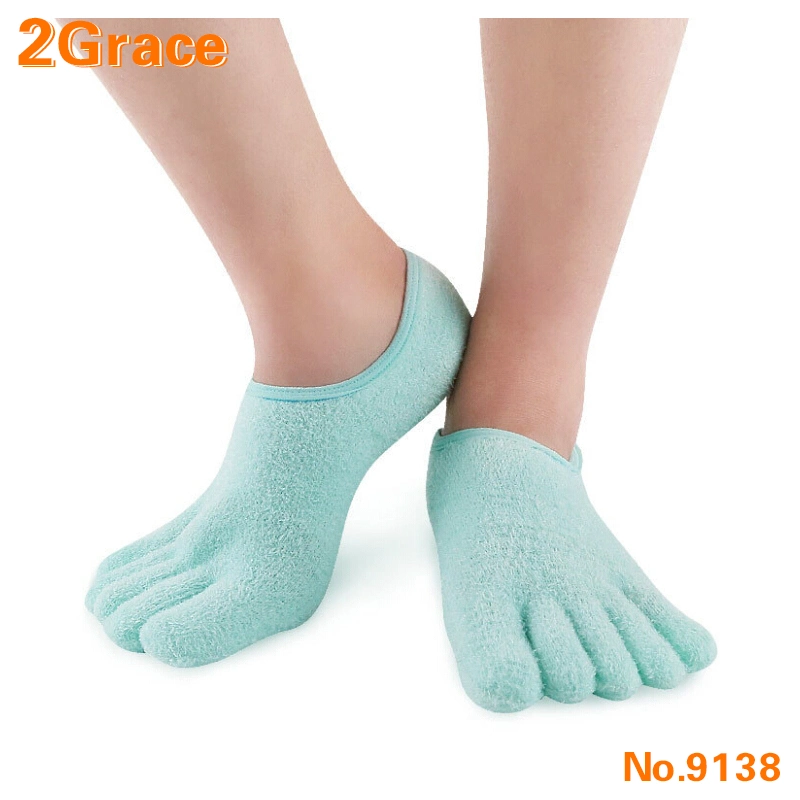 5-Toe Gel Moisturizing SPA Socks for Dry Feet, Cracked Heels, Calluses