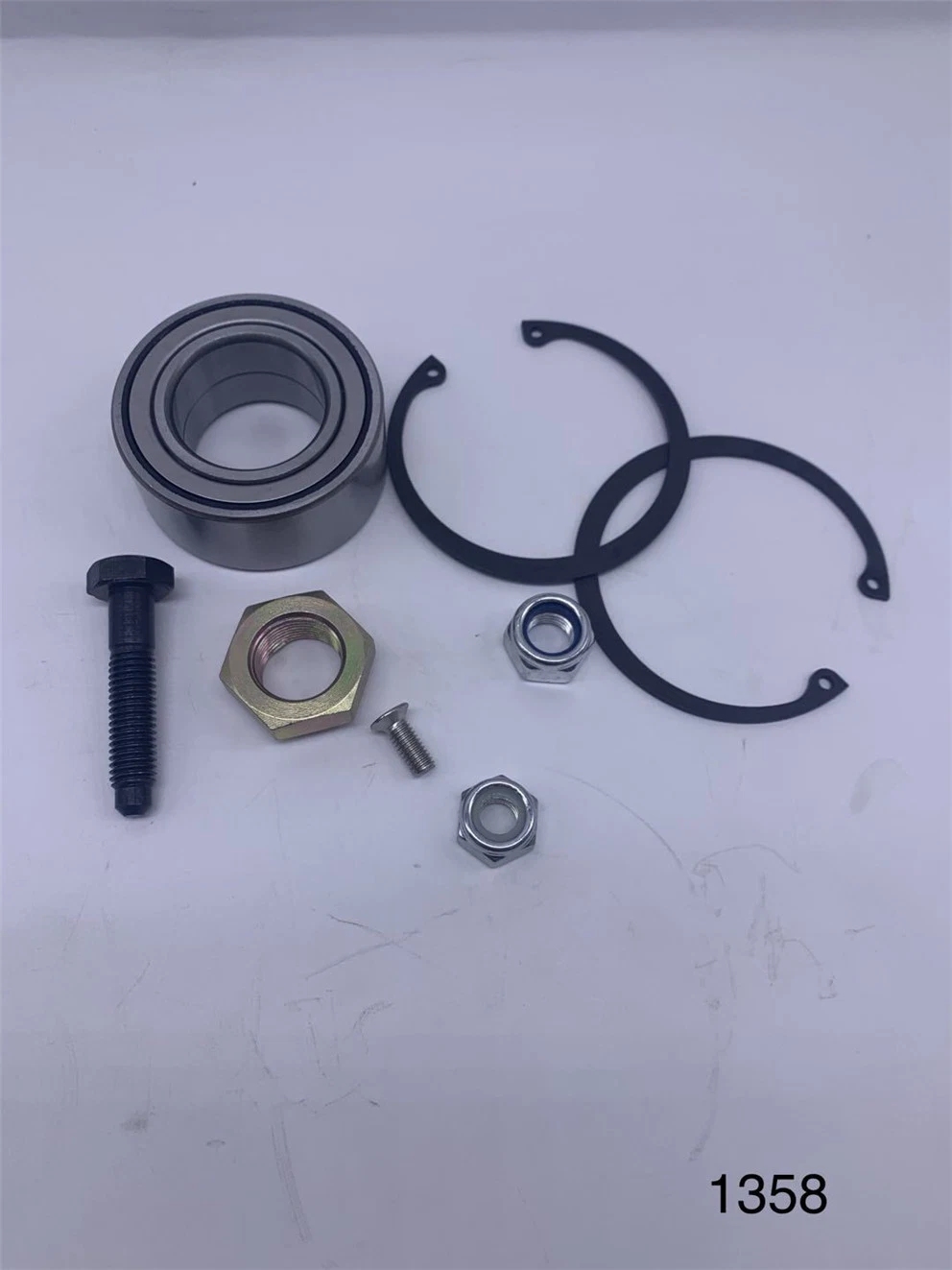 Factory Supply 4330647 713650310 R140.77 Vkba1444 R140.42 Auto Bearing Kit