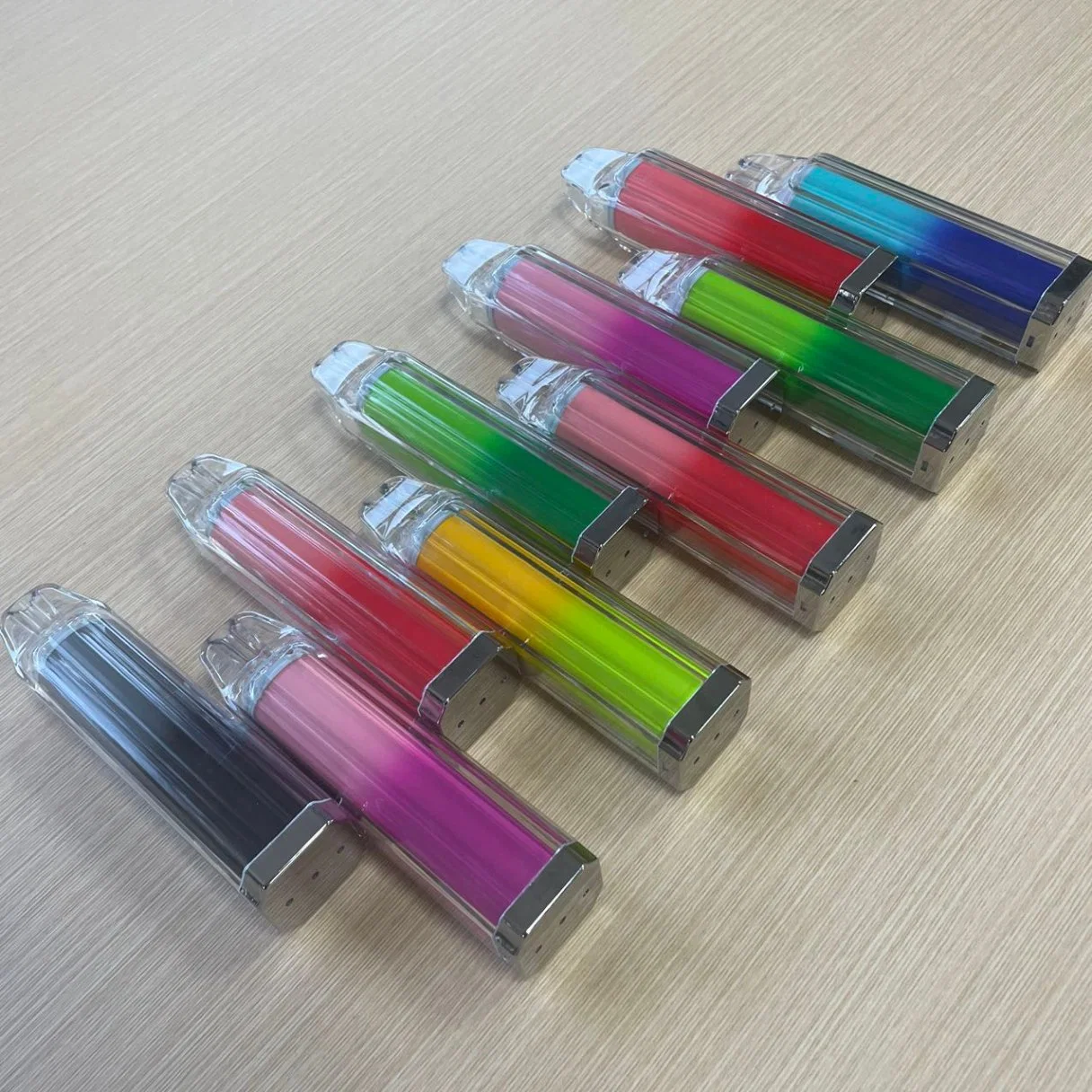 Nueva Moda CR4000 Puffs 0/20/30/50mg SAL de nicotina desechable Ecig para Personalización