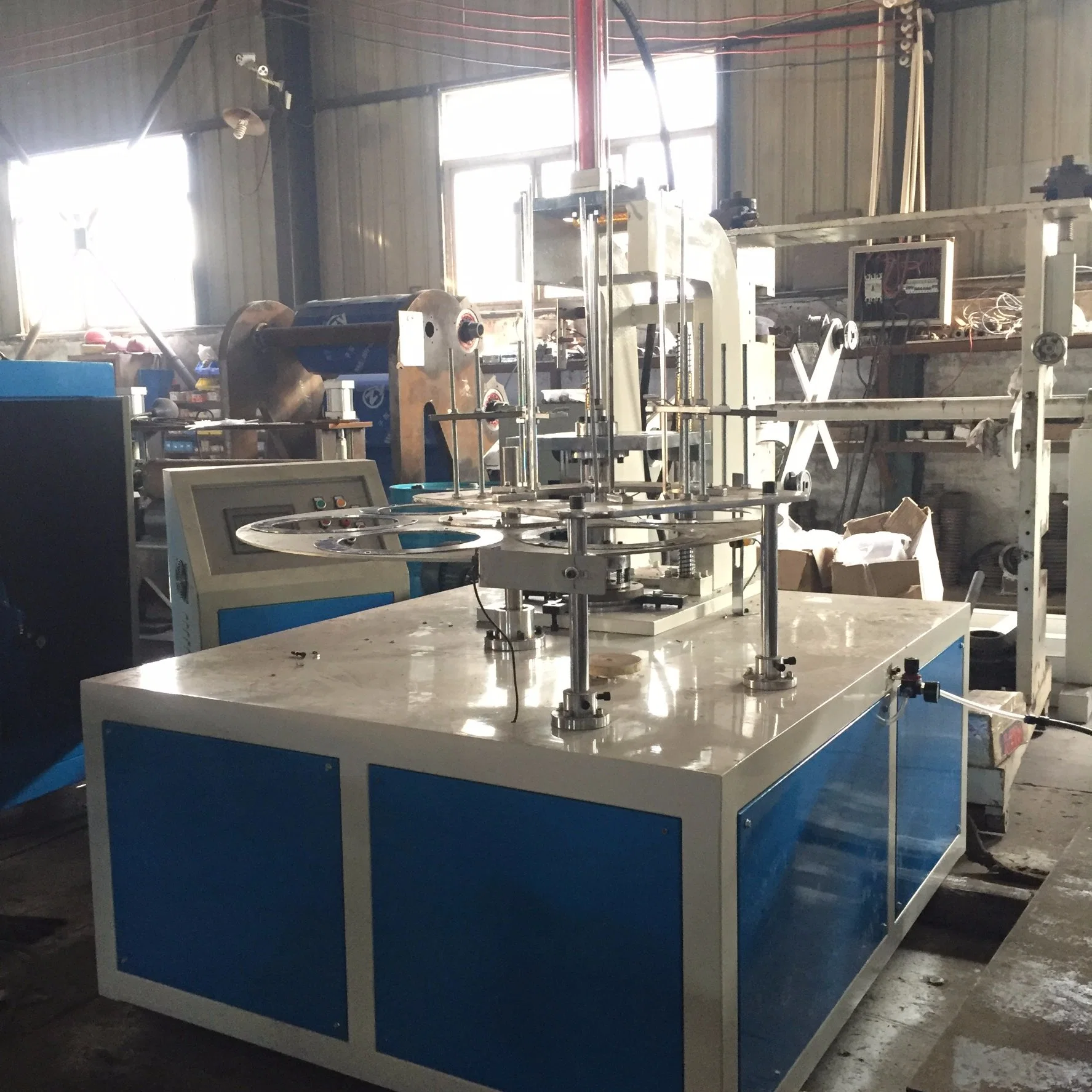 Flowerpot Punching Machine, Plant Pot Hole Puncher, Pot Bottom Puncher, Punching Machine