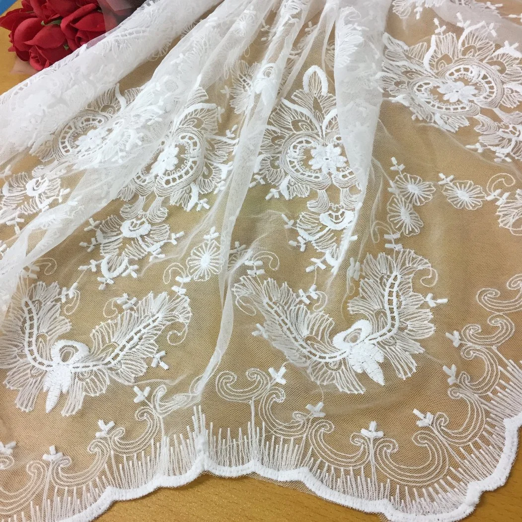 Wholesale/Supplier OEM 100 Cotton Embroidery Tissue Lace Decorative Fabric Dubai Africa Wedding Clothing Accessories