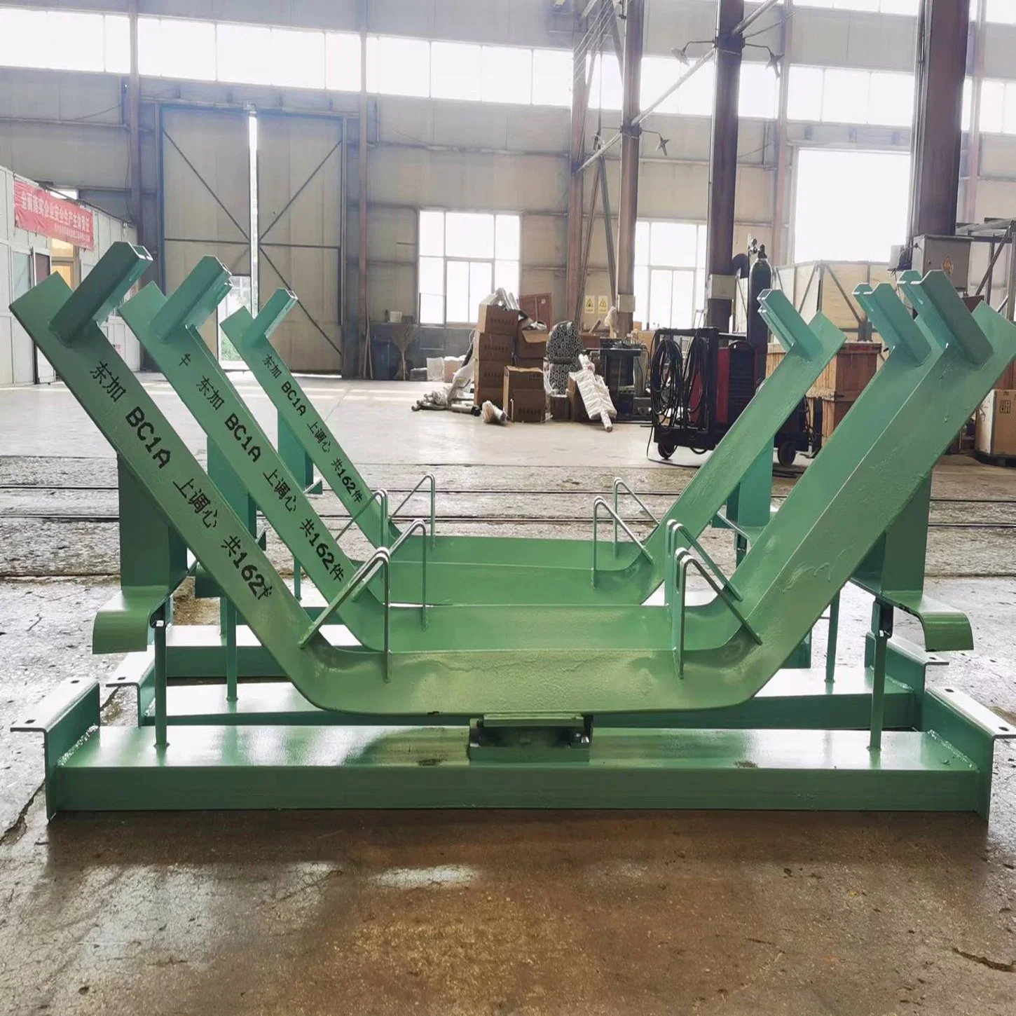 Powder Coated Trough Idler Frame for Mining Cement Coal