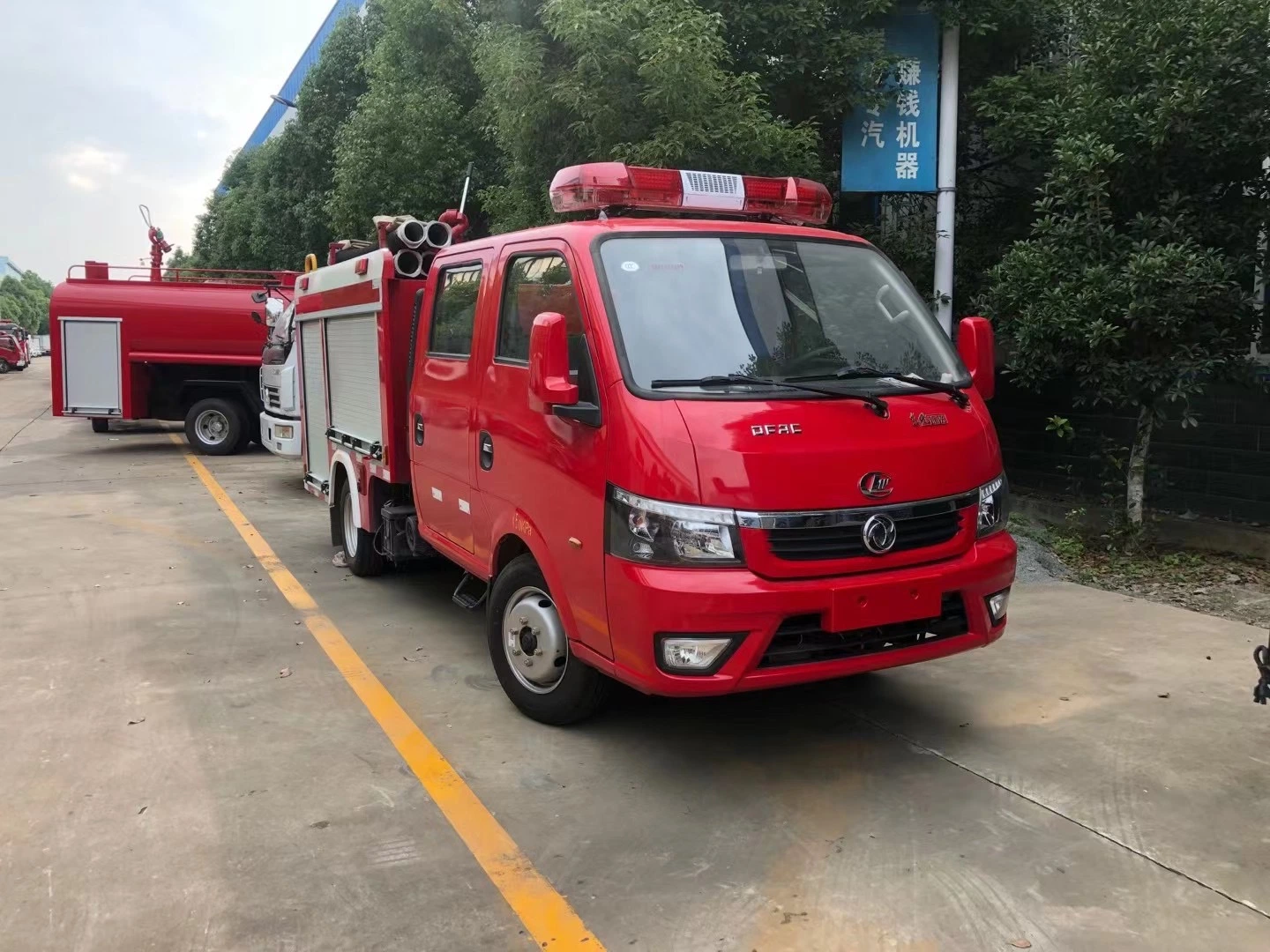 Dongfeng Mini Wasser Schaum Feuerbekämpfungs Lkw