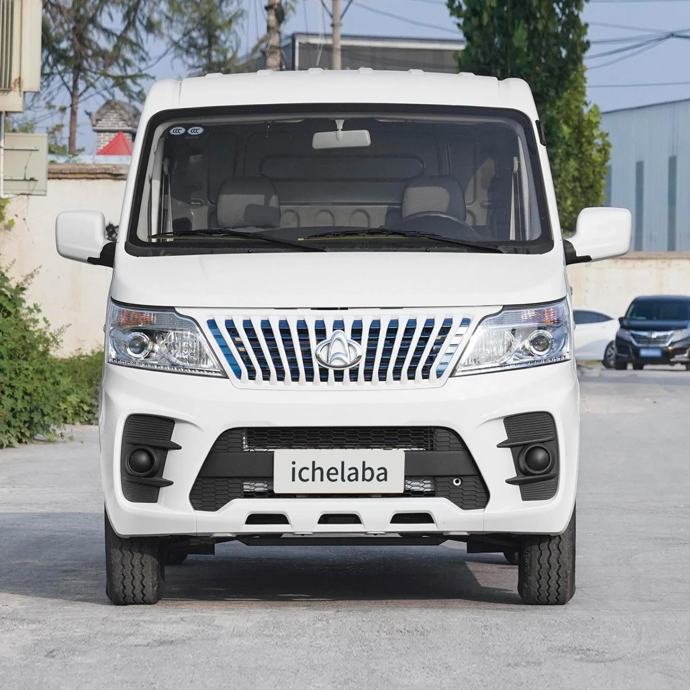 High Speed Günstige Großhandelspreis Auto Changan Verwendet Elektrisches Fahrzeug Auto Elektro Mini LED Van