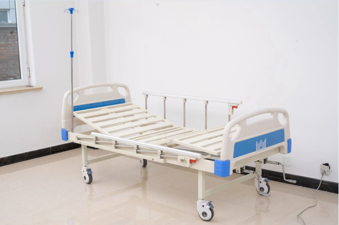 استخدام المريض لفراش المستشفى المنزلي للرعاية المنزلية في دور المسنين سرير المستشفى اليدوي ذو الشهادة الطبية CE