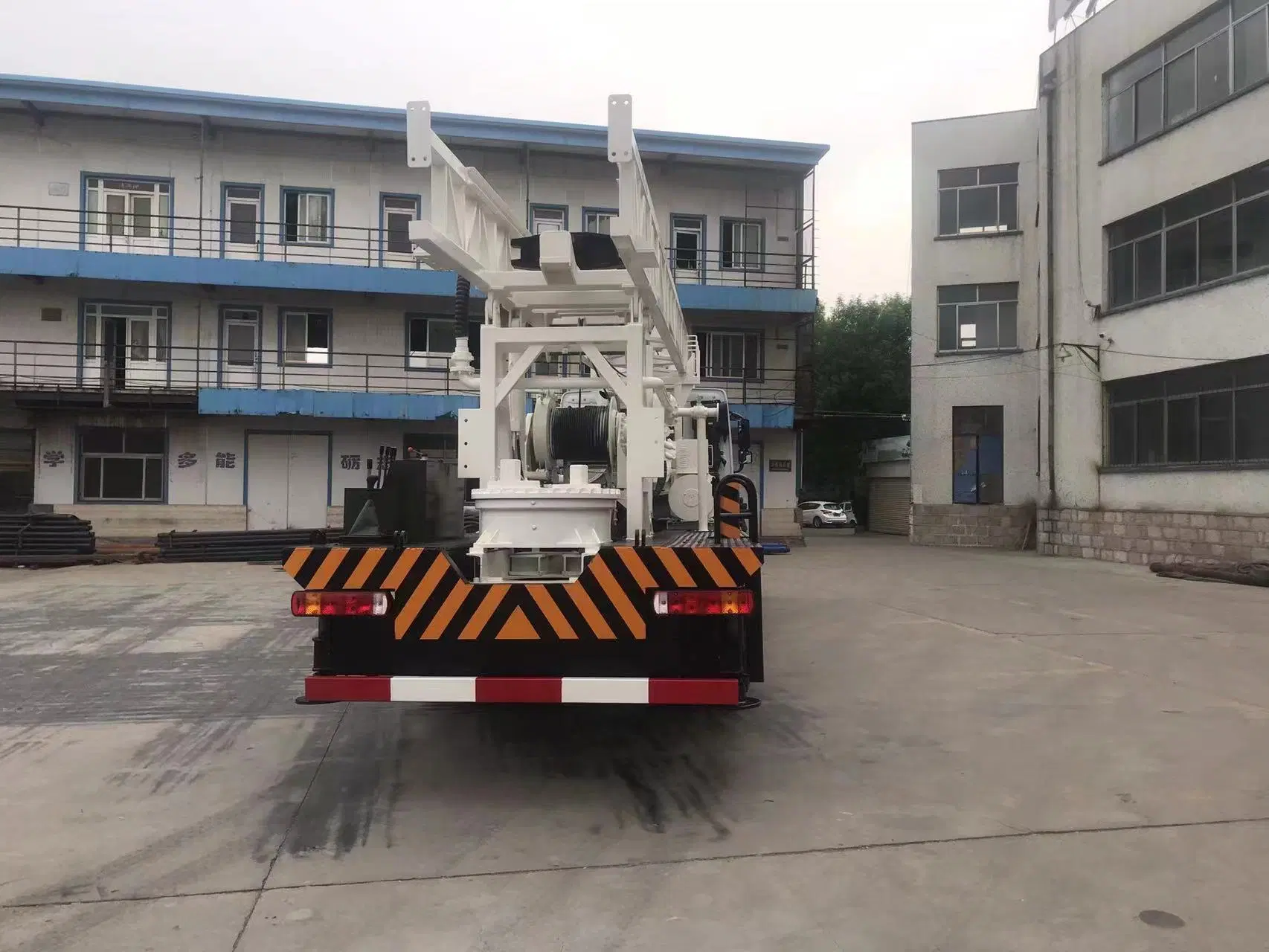 500m Large Truckmounted Water Well Drilling Rig High quality/High cost performance Drilling Equipment