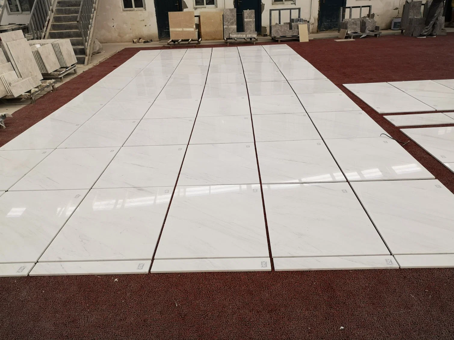 Shi Yashi White Stone Natural Marble Suitable for The Villa Wall Floor Stair Countertops