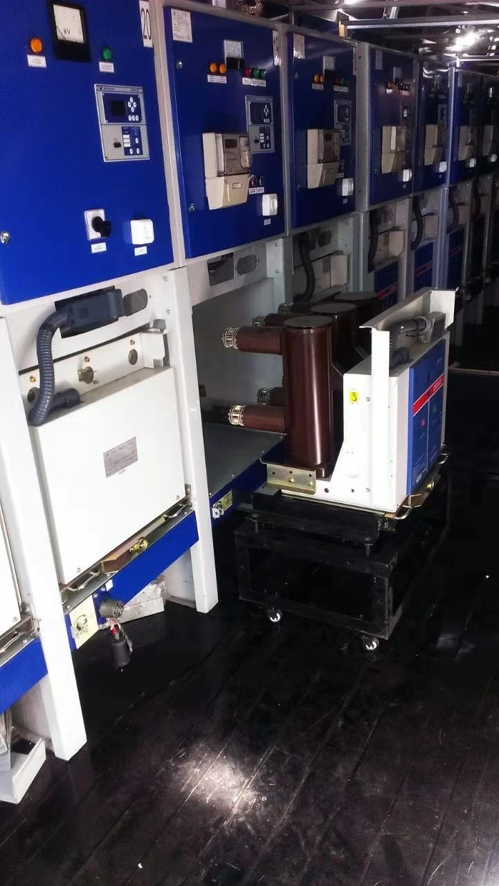 VS1 12kv en el interior vacío de alta tensión Disyuntor con informe de la prueba de tipo Xihari