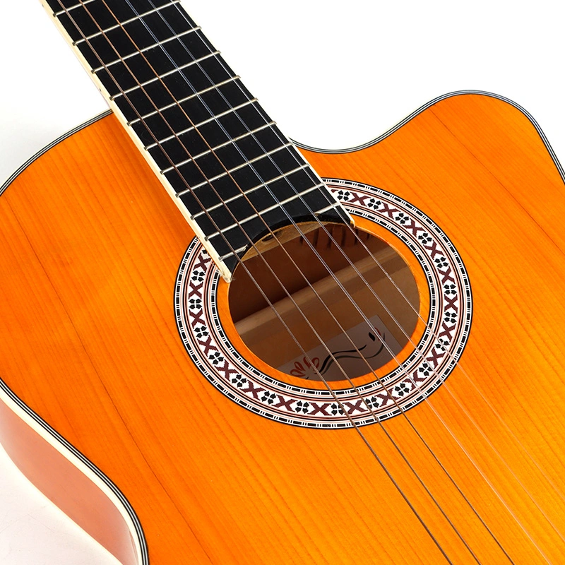 La Chine OEM 39 pouces ultra mince Vue en coupe de l'épinette cordes de nylon guitare classique chinois