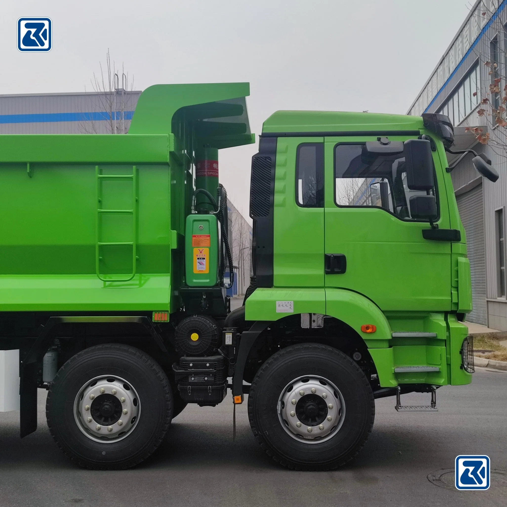 Shacman Самосвал H3000/F3000 8X4 Euro2/3 12шины Dumper самосвального кузова