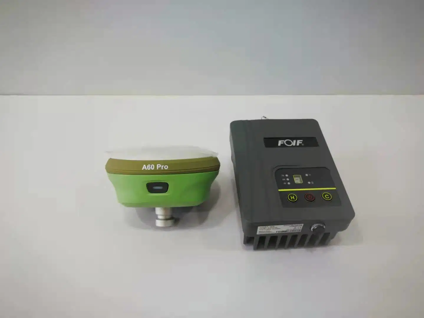 Professional produit RTK GPS Récepteur GNSS A60Pro pour l'Arpentage