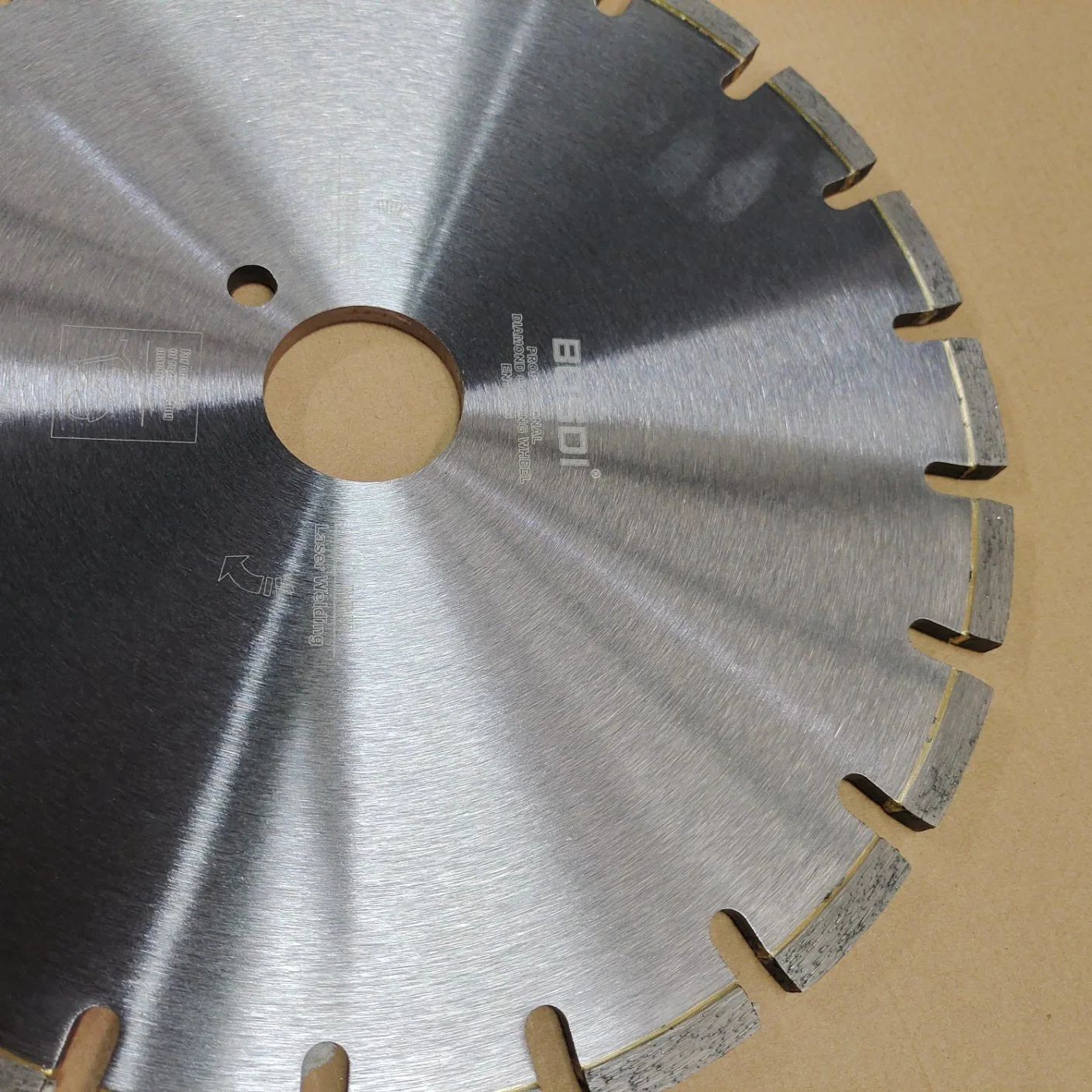 High Frequency Super Abrasive Welding Diamond Saw Blade Cutting Tool for Concrete