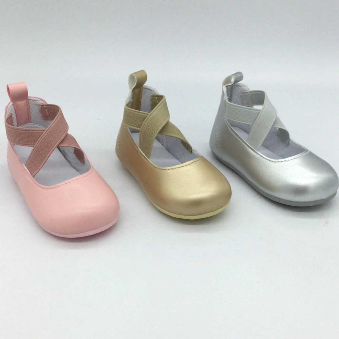 Baby Girl Footwear Little Kid Shoes Wholesale/Supplier PU Infant Shoes