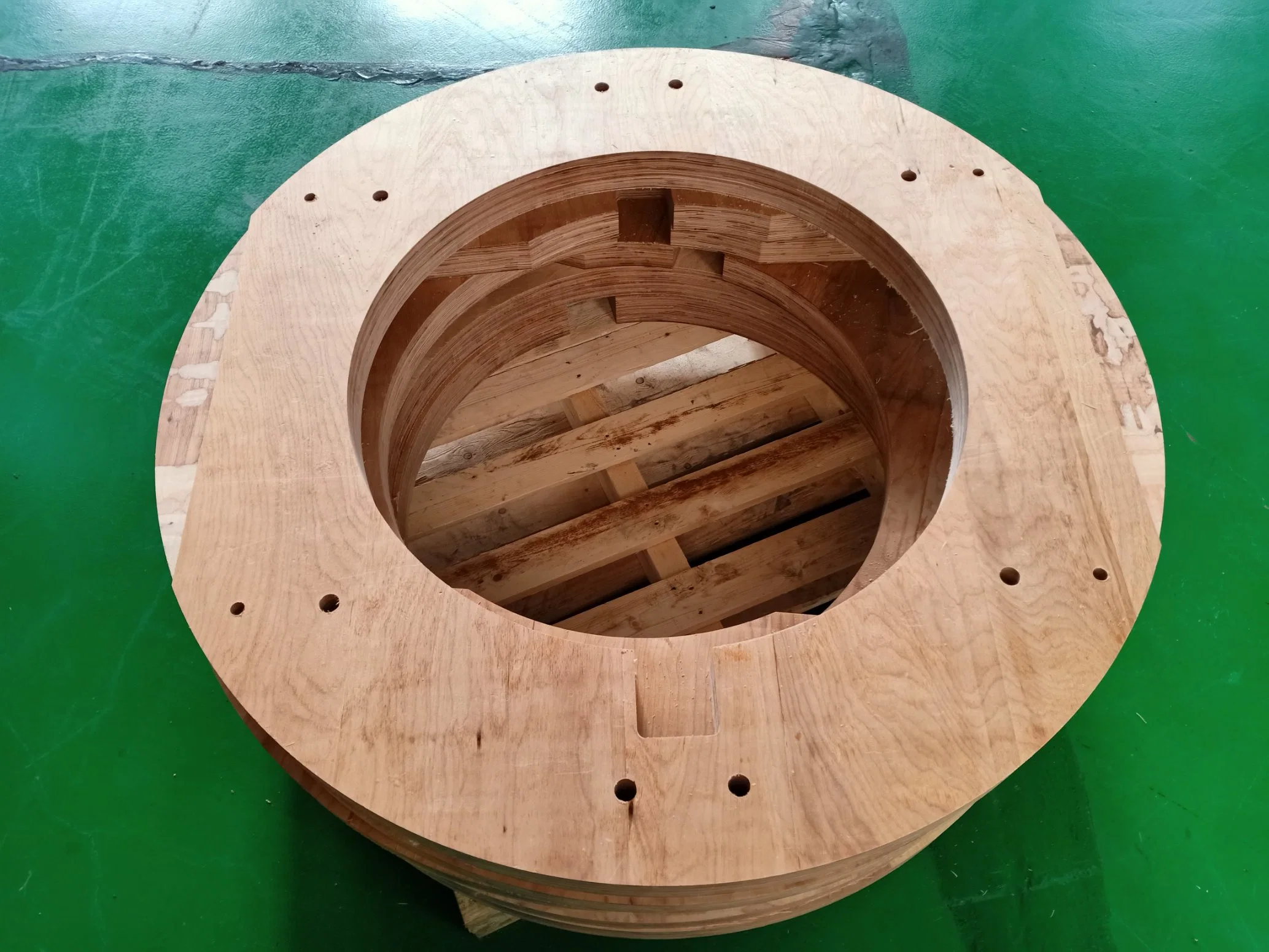 Conjunto de anillo de extremo superior de madera laminada para transformador