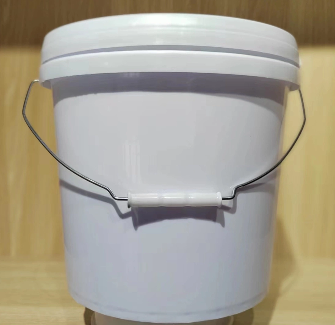 Customized Plastic Paint Bucket 9L PP Pail White Round Plastic Container with Plastic/Metal Handle O