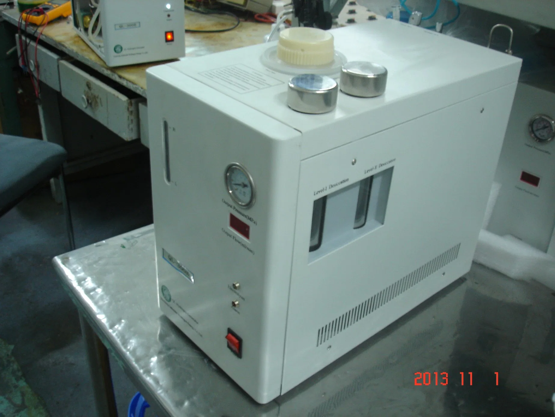 7 Bar Pem Hydrogen Generator 99.9999% Analytic Purity Hydrogen Output