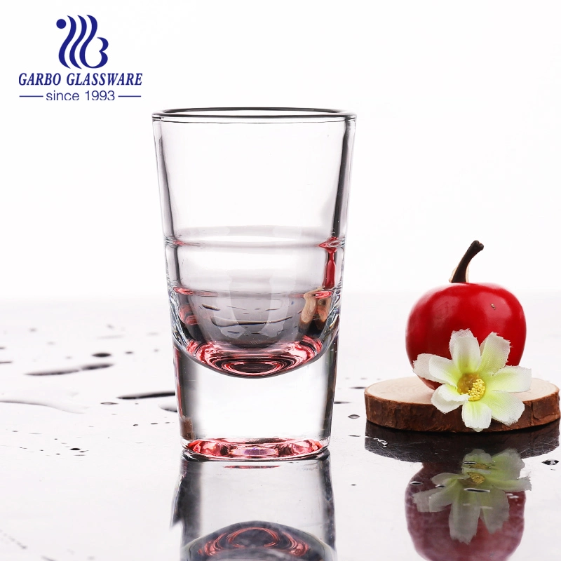 Verre doseur de 4 oz de l'usine de gros en Chine Verre à vin liquide personnalisé avec un design personnalisé.