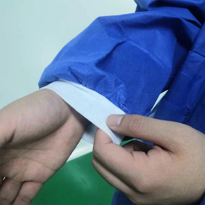 Disposable One-Piece Hood SMS Non-Woven Fabric Medical Protective Clothes with a Hat Safety Isolation Clothing