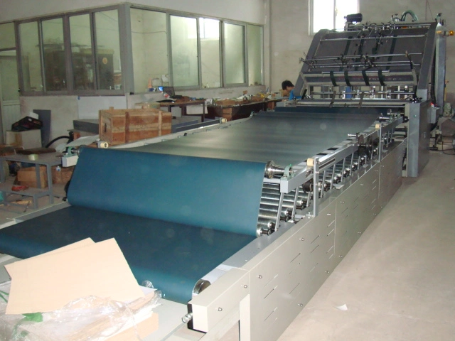 Professional Supplier High Speed Automatic Flute Laminator Machine