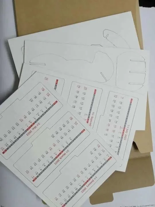 Plegado creativo 2024 Año del conejo el calendario 2024 de papel de personalización de la cultura