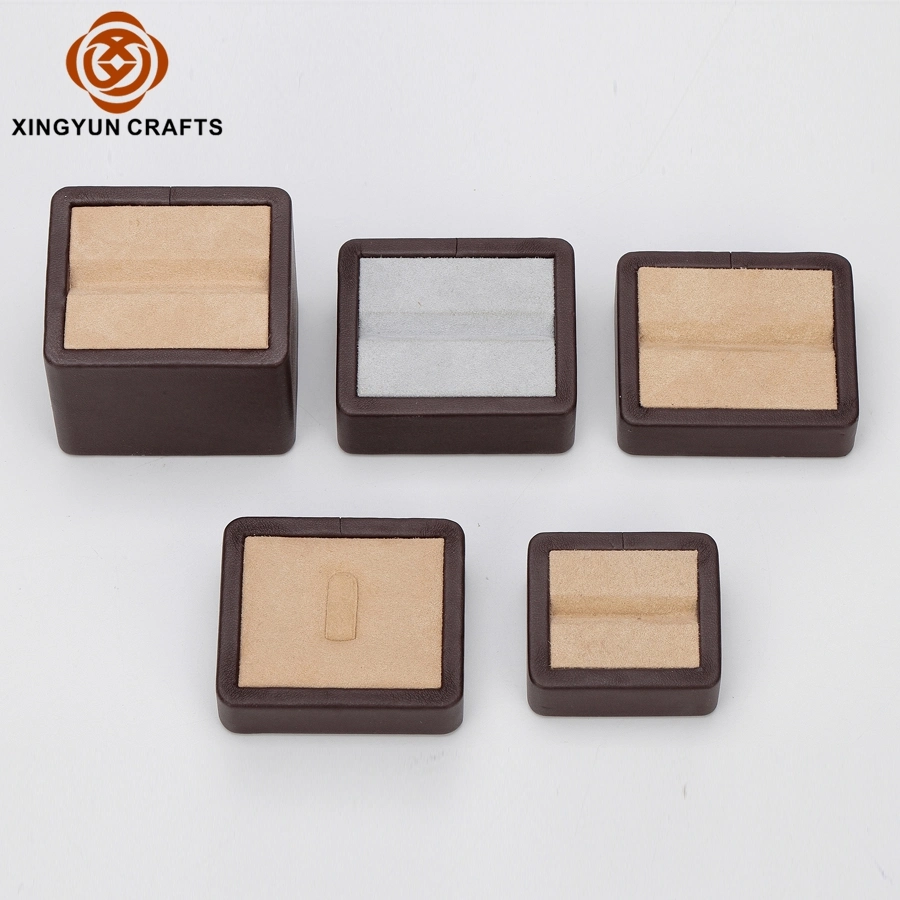 Wholesale China Factory Custom MDF Wrapped with Cream and Brown PU Leather Jewelry Display for Gemstone