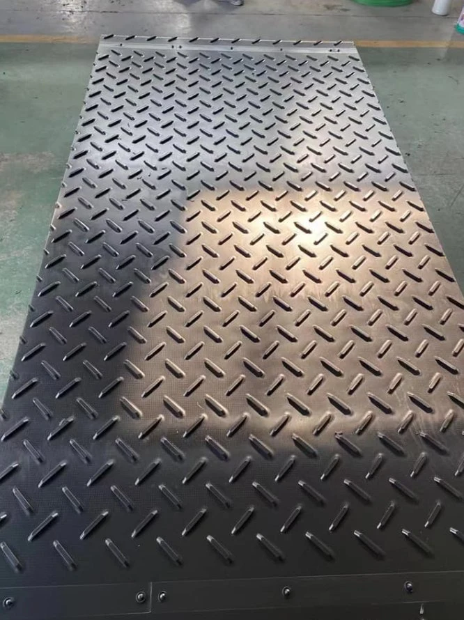 Lightweight Temporary Access Ground Protection Mat HDPE Trackway Access Panel