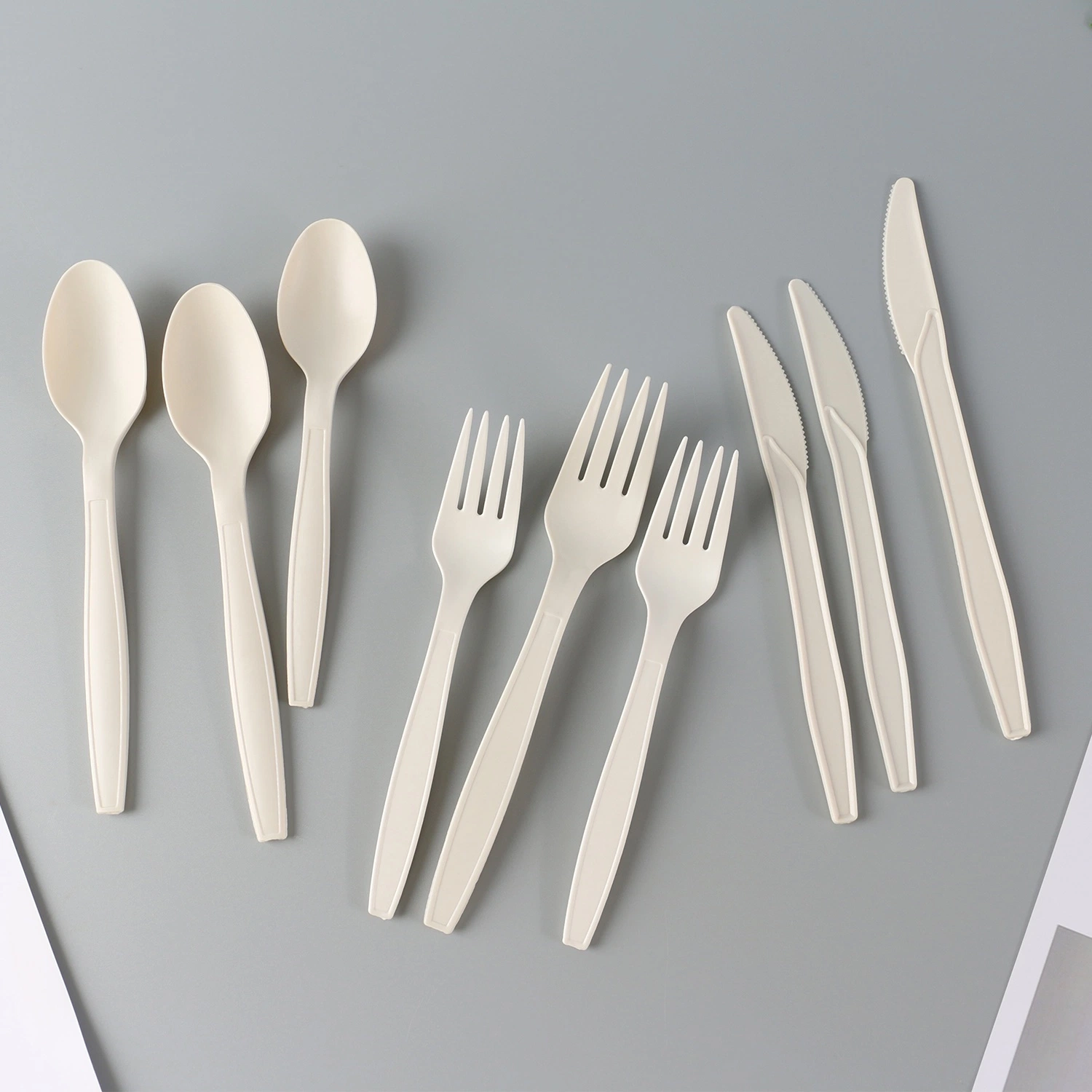 Utensílios de mesa biodegradáveis Talheres biodegradáveis Produtos descartáveis Colher, garfo e faca de plástico PLA