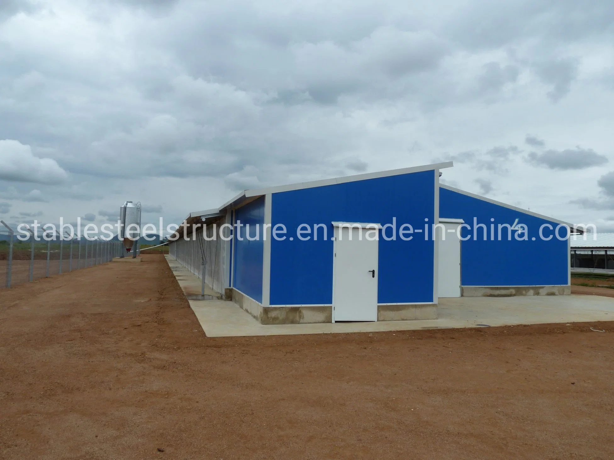 Prefabricated Frame Farm Chicken Shed Steel Structure Building Metal Prefab Poultry House