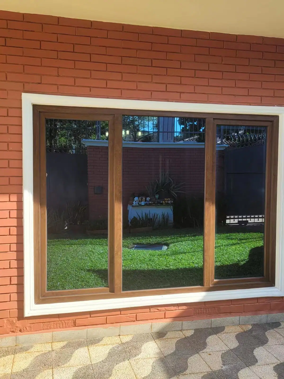 Doble acristalamiento UPVC Casement Windows con hardware estándar de Alemania