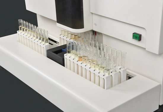 Analyseur d'urine automatisé analyseur d'éléments à l'état de traces pour bandelettes de test d'urine multiples Avec écran LCD