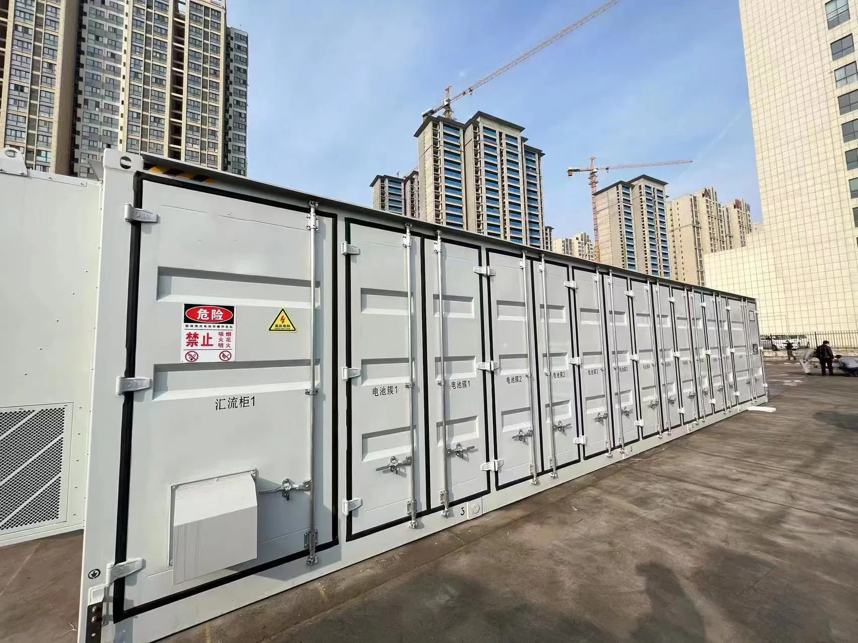 100kw 215kwh Liquid-Cooled Lithium Ion Battery Industrial and Commercial Energy Storage System Containers