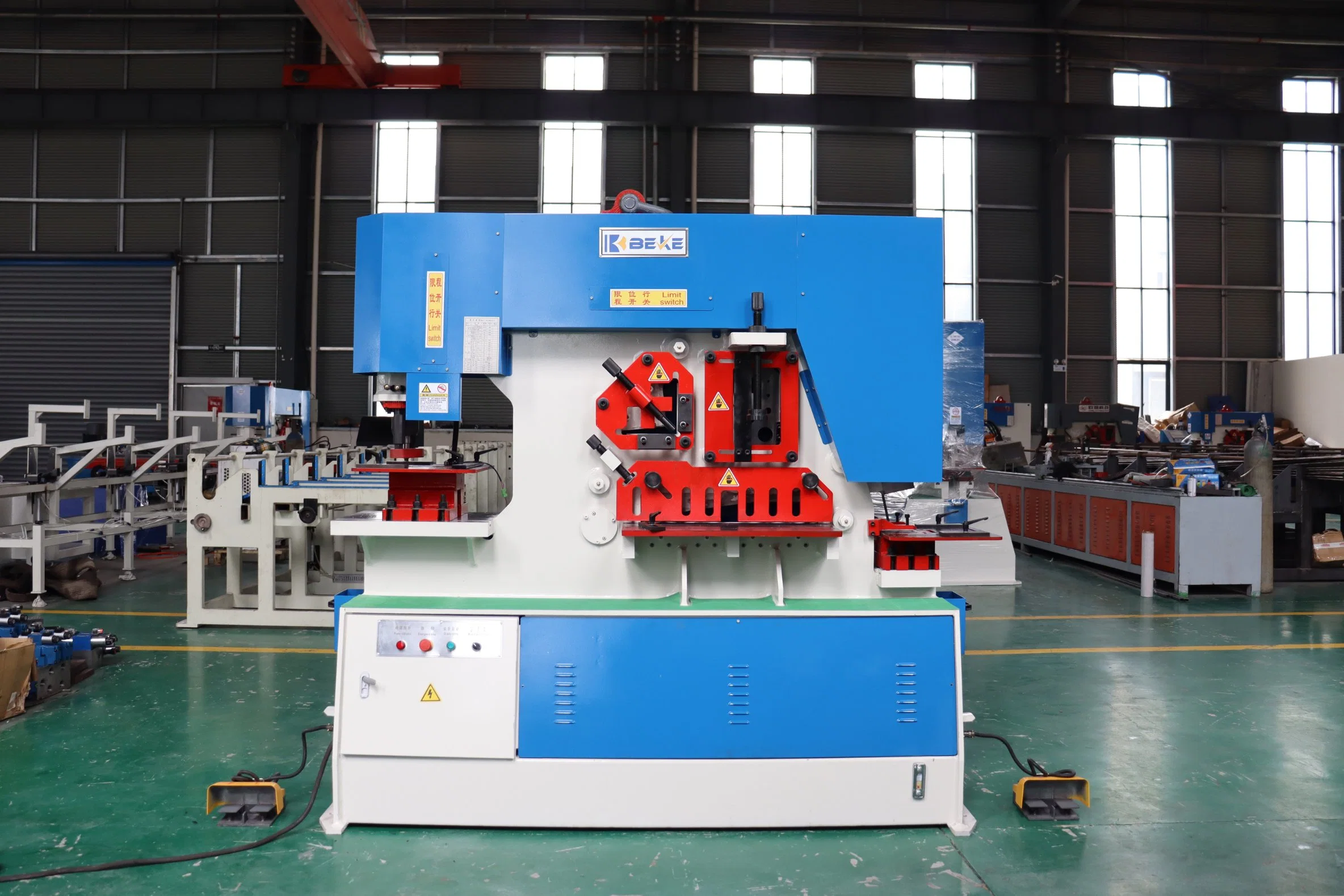 Q35y-20 Series Hydraulic Combined Punching and Shearing Iron Worker Machine