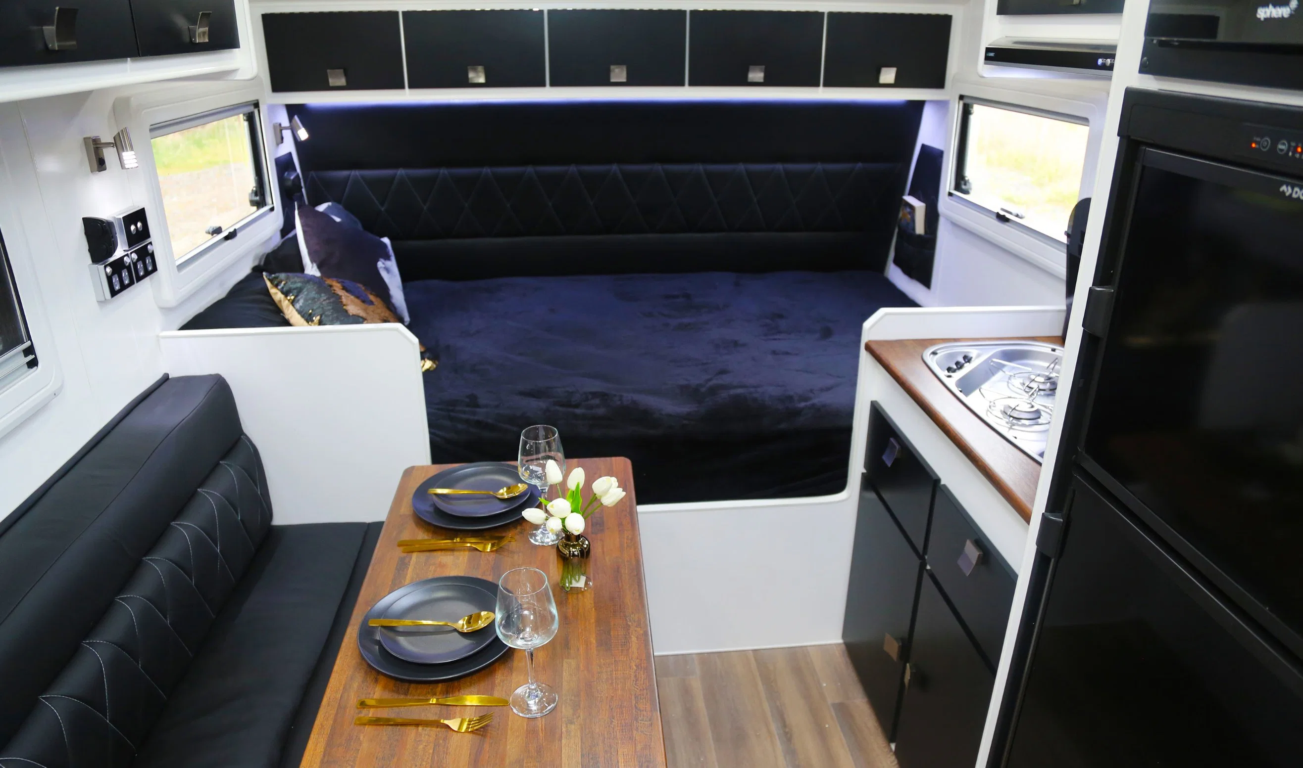 China pequeños RV eléctrico Accesorios de autocaravana pop up Camper